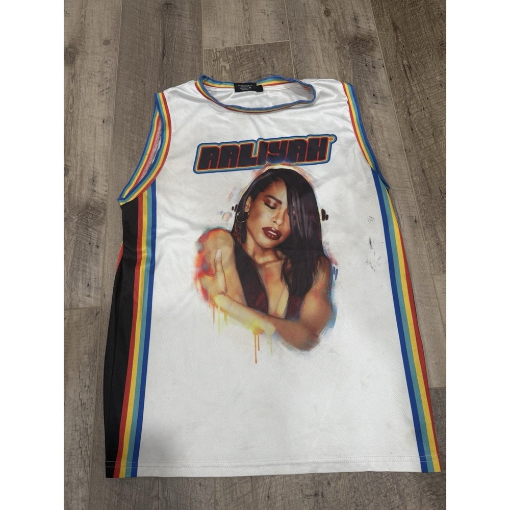 AALIYAH‎ HAUGHTON #19 R&B HipHop Men Basketball Promotional Photo Jersey Size M